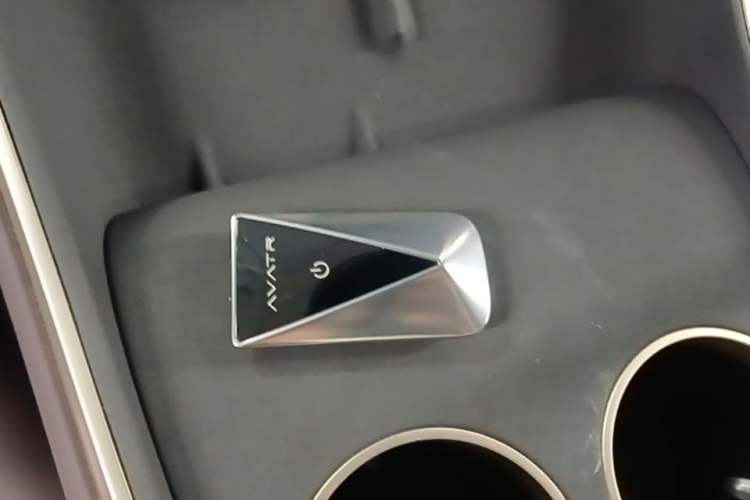 Used Avatr 11 2025 Year Updated Max Extended-Range Version Vehicle Key