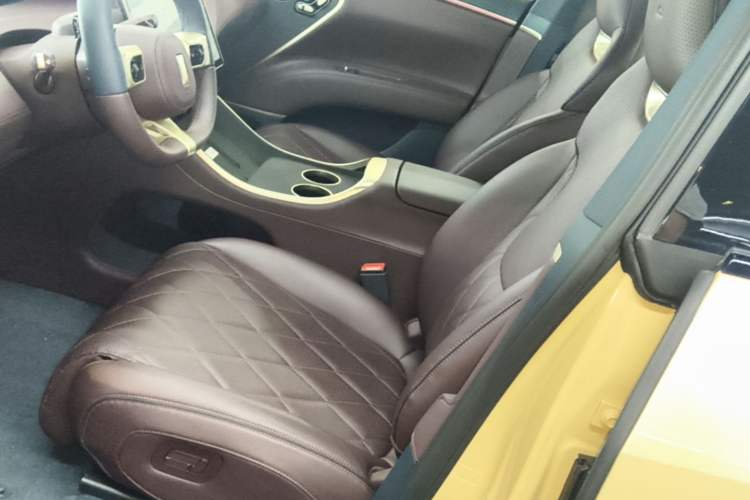 Used Avatr 11 2025 Year Updated Max Extended-Range Version Left Front Seat