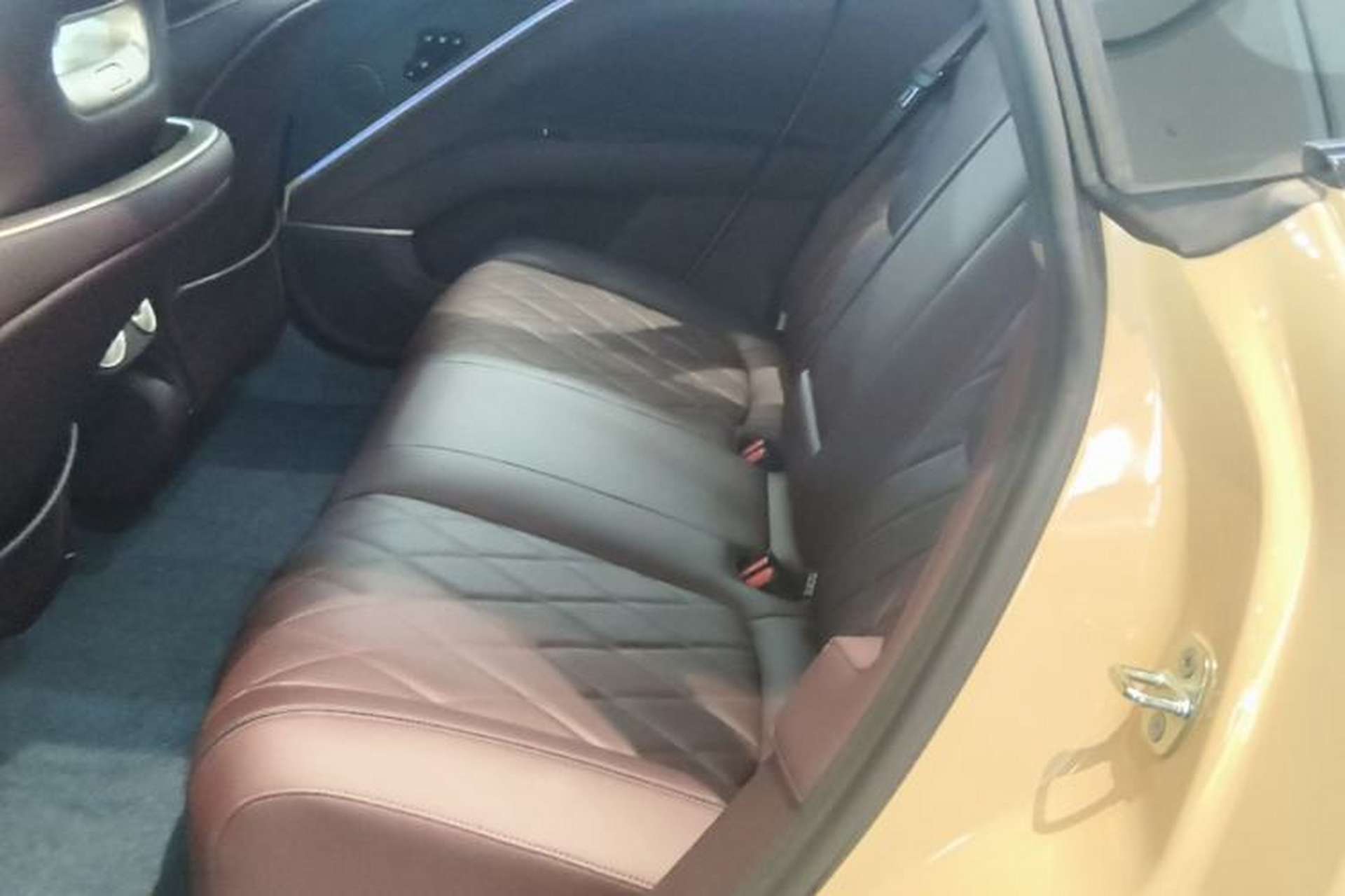 Used Avatr 11 2025 Year Updated Max Extended-Range Version Left Rear Seat