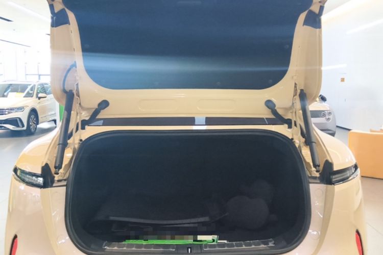 Used Avatr 11 2025 Year Updated Max Extended-Range Version Trunk
