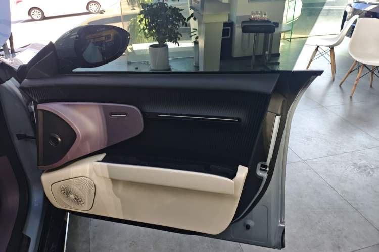 Used Avatr 12 2023 650 Three-Laser Four-Wheel Drive Performance Edition Interior 5