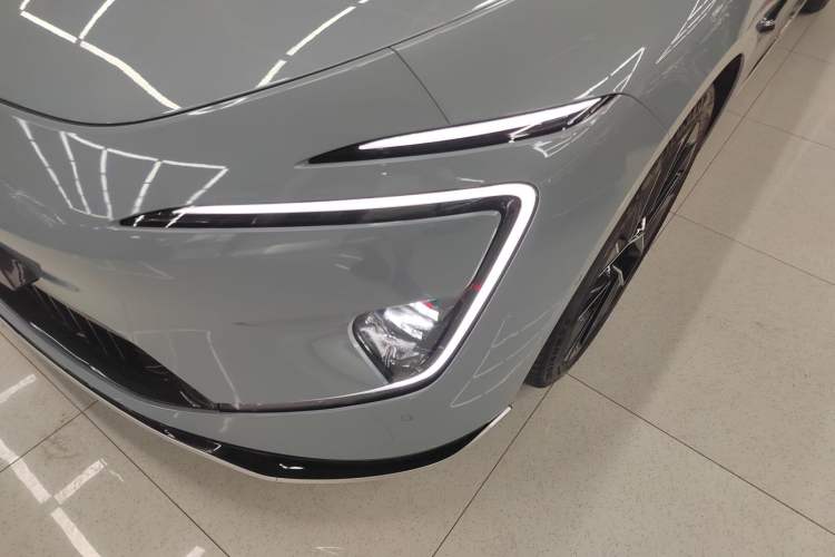 Used Avatr 12 2023 700 Three-Laser Rear-Wheel Drive Luxury Edition Left Front Headlight