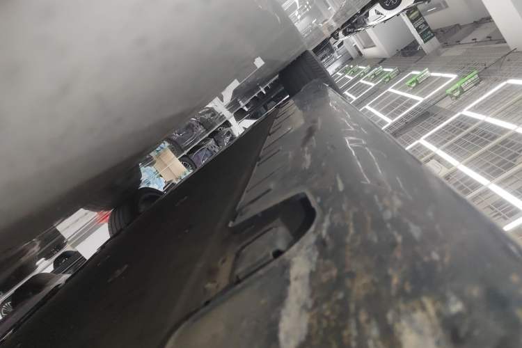Used Avatr 12 2023 700 Three-Laser Rear-Wheel Drive Luxury Edition Right Side Sill