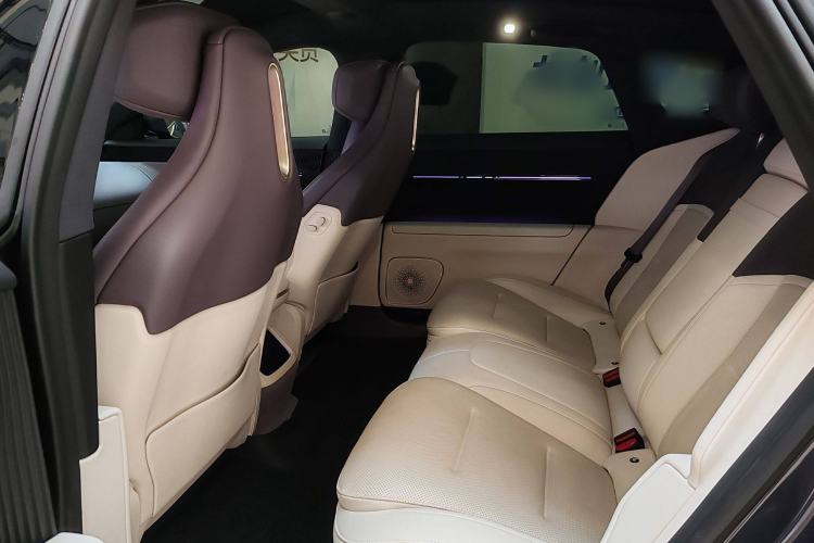 Used Avatr 12 2023 700 Three-Laser Rear-Wheel Drive Luxury Edition Interior 4