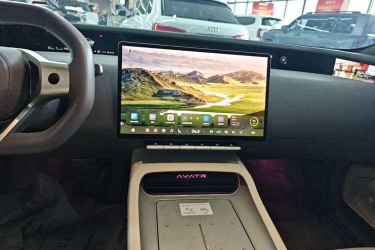 Used Avatr 12 2023 650 Three-Laser Four-Wheel Drive Performance Edition Audio And AC Panel