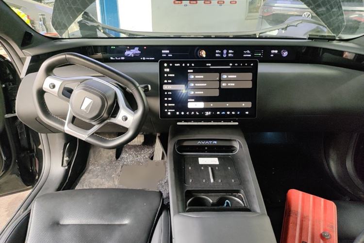 Used Avatr 12 2023 700 Three-Laser Rear-Wheel Drive Luxury Edition Center Console