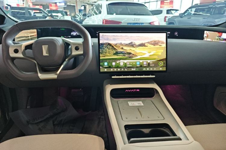 Used Avatr 12 2023 650 Three-Laser Four-Wheel Drive Performance Edition Center Console