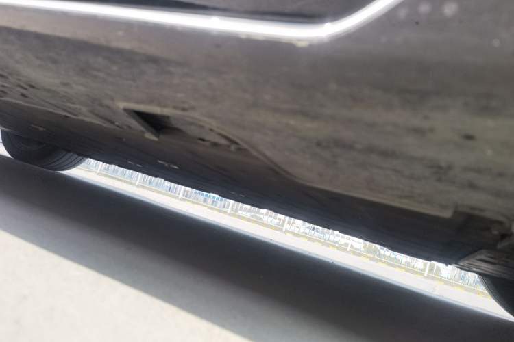 Used Avatr 12 2023 700 Three-Laser Rear-Wheel Drive Luxury Edition Chassis Front Right