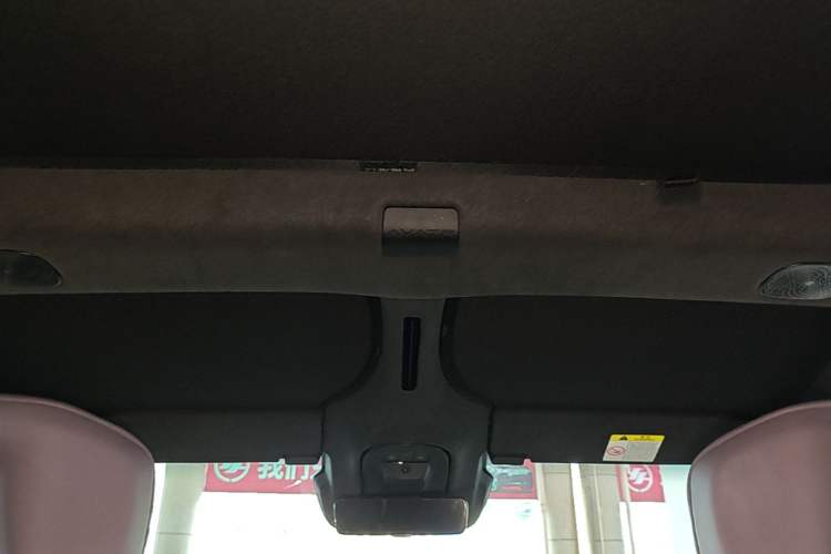Used Avatr 12 2023 700 Three-Laser Rear-Wheel Drive Luxury Edition Headliner