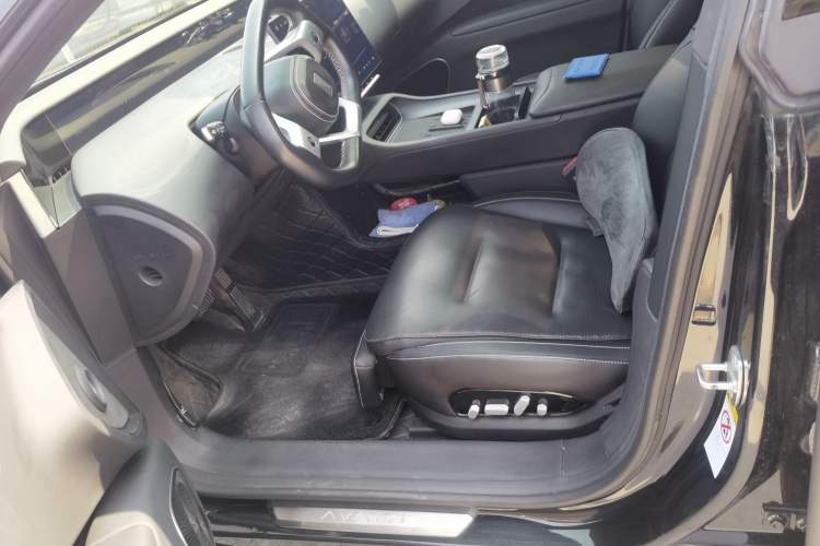 Used Avatr 12 2023 700 Three-Laser Rear-Wheel Drive Luxury Edition Left Front Seat