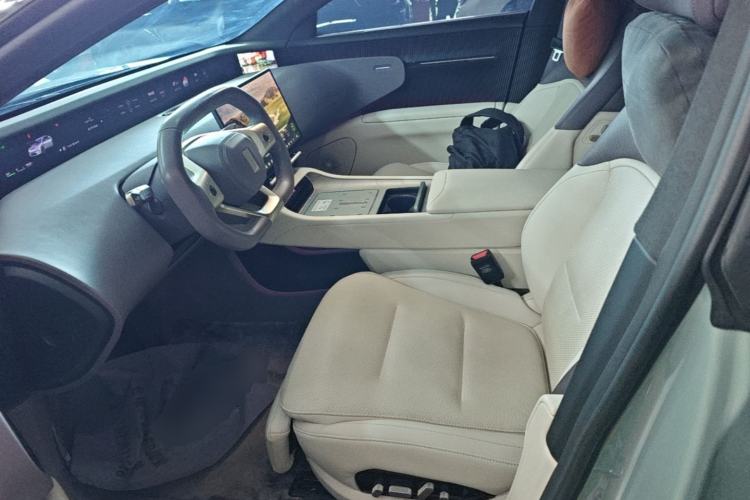 Used Avatr 12 2023 650 Three-Laser Four-Wheel Drive Performance Edition Left Front Seat