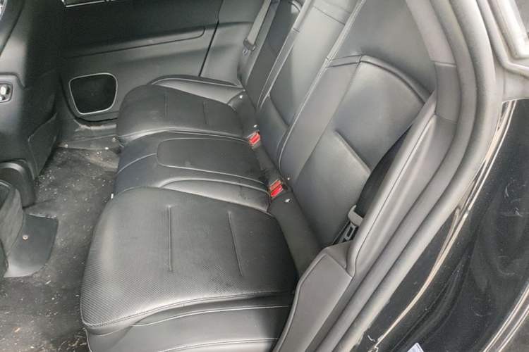 Used Avatr 12 2023 700 Three-Laser Rear-Wheel Drive Luxury Edition Left Rear Seat