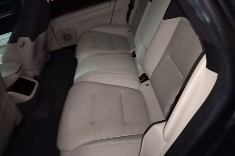 Used Avatr 12 2023 650 Three-Laser Four-Wheel Drive Performance Edition Left Rear Seat