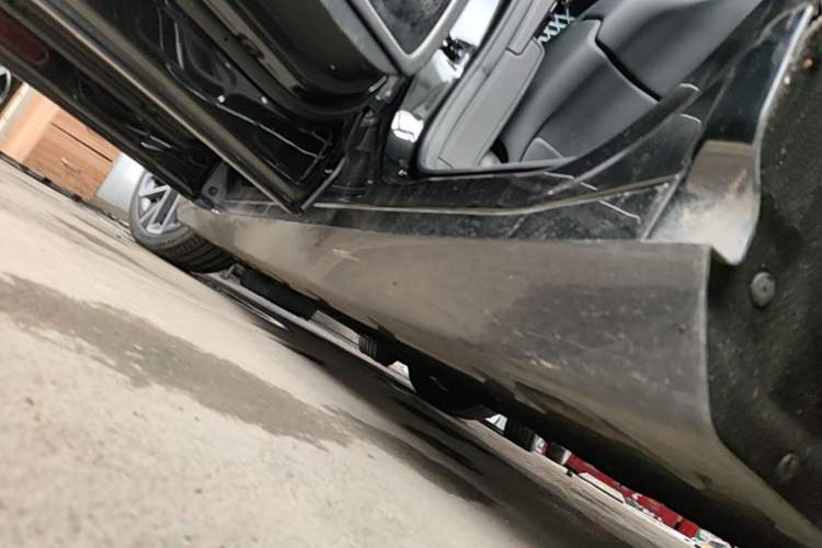 Used Avatr 12 2023 700 Three-Laser Rear-Wheel Drive Luxury Edition Left Side Sill