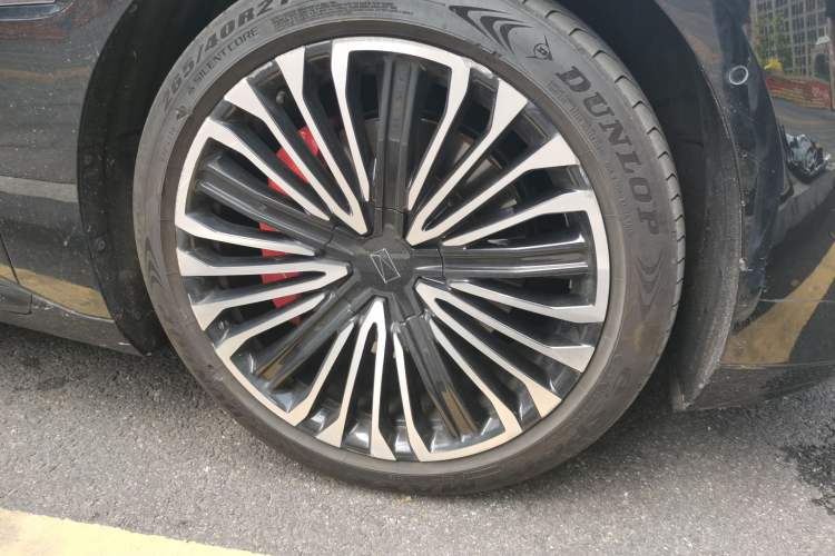 Used Avatr 12 2023 650 Three-Laser Four-Wheel Drive GT Version Right Front Wheel Hub