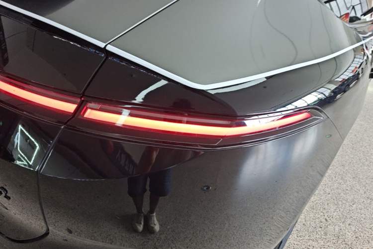 Used Avatr 12 2023 650 Three-Laser Four-Wheel Drive Performance Edition Right Rear Taillight