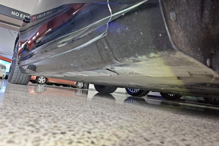 Used Avatr 12 2023 650 Three-Laser Four-Wheel Drive Performance Edition Right Side Sill