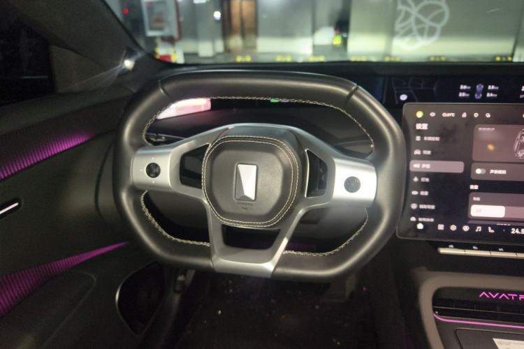 Used Avatr 12 2023 650 Three-Laser Four-Wheel Drive GT Version Steering Wheel