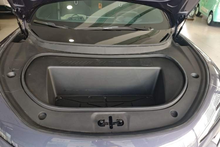 Used Avatr 12 2023 650 Three-Laser Four-Wheel Drive Performance Edition Engine Bay