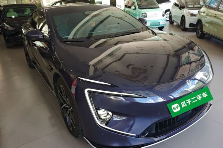 Used Avatr 12 2023 650 Three-Laser Four-Wheel Drive Performance Edition Front Right 45 Deg