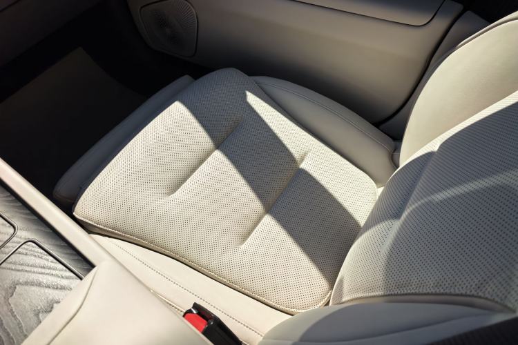 Used Avatr 12 2023 700 Three-Laser Rear-Wheel Drive Luxury Edition Interior 4