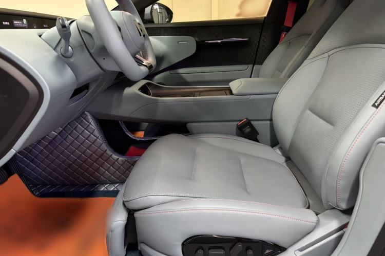 Used Avatr 12 2023 700 Three-Laser Rear-Wheel Drive Luxury Edition Interior 5