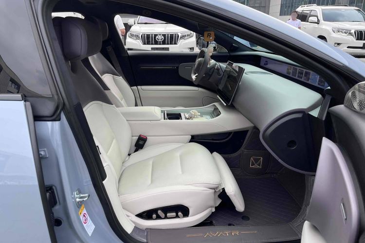Used Avatr 12 2023 650 Three-Laser Four-Wheel Drive Performance Edition Interior 9