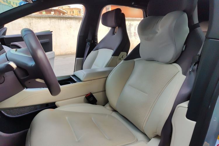 Used Avatr 12 2023 700 Three-Laser Rear-Wheel Drive Luxury Edition Left Front Seat