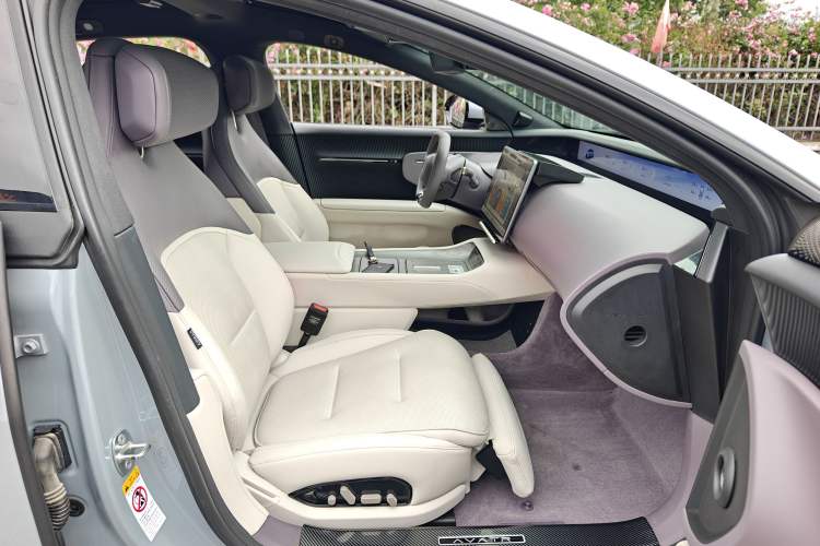 Used Avatr 12 2023 650 Three-Laser Four-Wheel Drive Performance Edition Right Front Seat