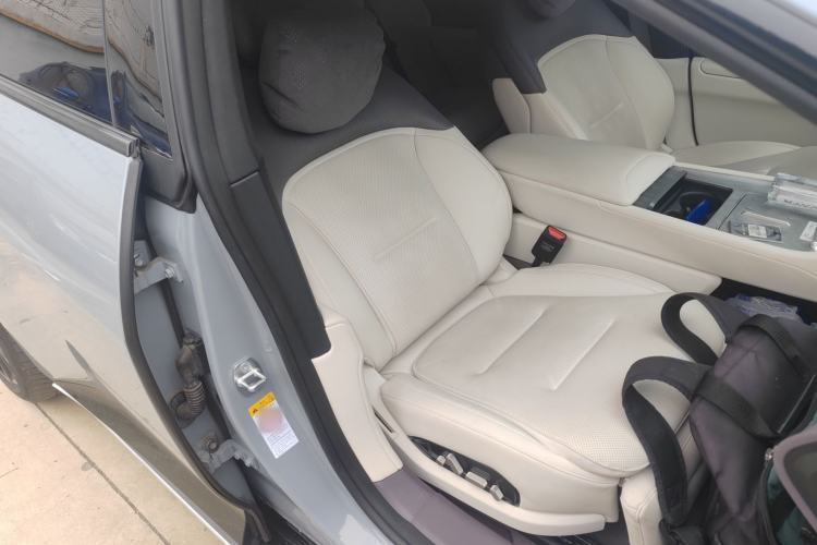 Used Avatr 12 2023 650 Three-Laser Four-Wheel Drive Performance Edition Right Front Seat
