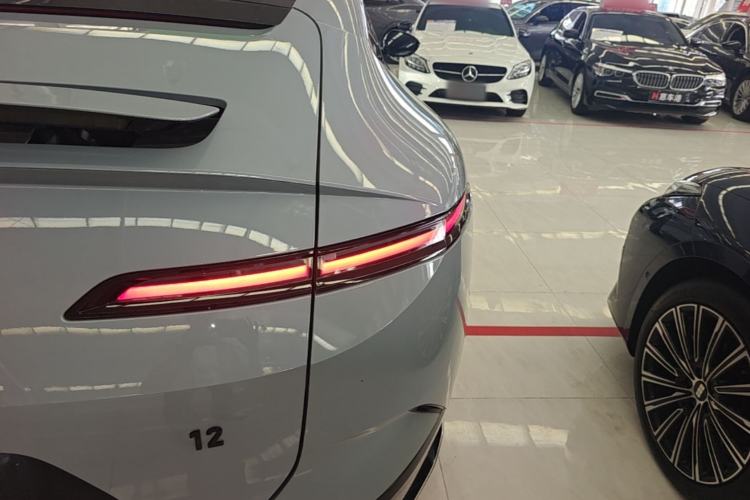 Used Avatr 12 2023 650 Three-Laser Four-Wheel Drive Performance Edition Right Rear Taillight