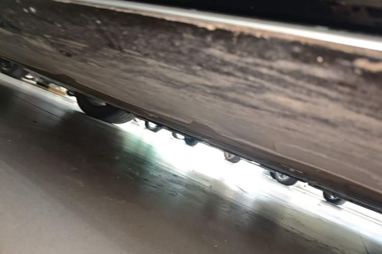 Used Avatr 12 2023 650 Three-Laser Four-Wheel Drive Performance Edition Right Side Sill