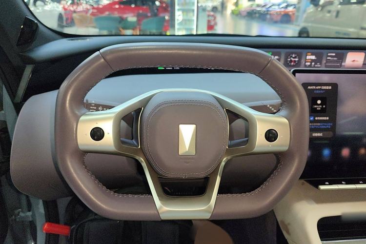 Used Avatr 12 2023 650 Three-Laser Four-Wheel Drive Performance Edition Steering Wheel
