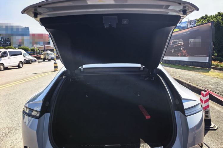 Used Avatr 12 2023 700 Three-Laser Rear-Wheel Drive Luxury Edition Trunk