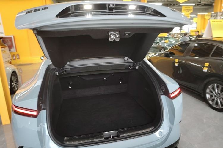 Used Avatr 12 2023 650 Three-Laser Four-Wheel Drive Performance Edition Trunk
