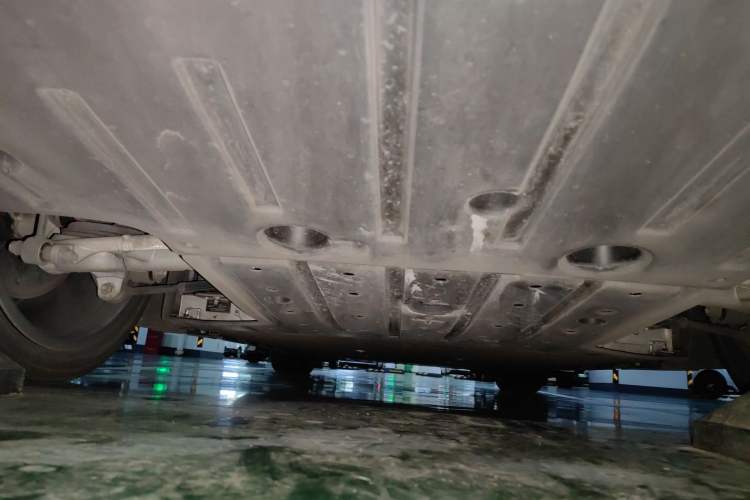 Used Avatr 12 2023 650 Three-Laser Four-Wheel Drive Performance Edition Chassis Rear