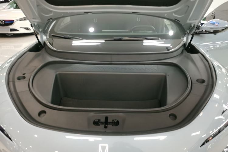 Used Avatr 12 2023 650 Three-Laser Four-Wheel Drive Performance Edition Engine Bay
