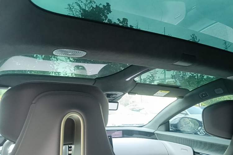 Used Avatr 12 2023 700 Three-Laser Rear-Wheel Drive Luxury Edition Headliner