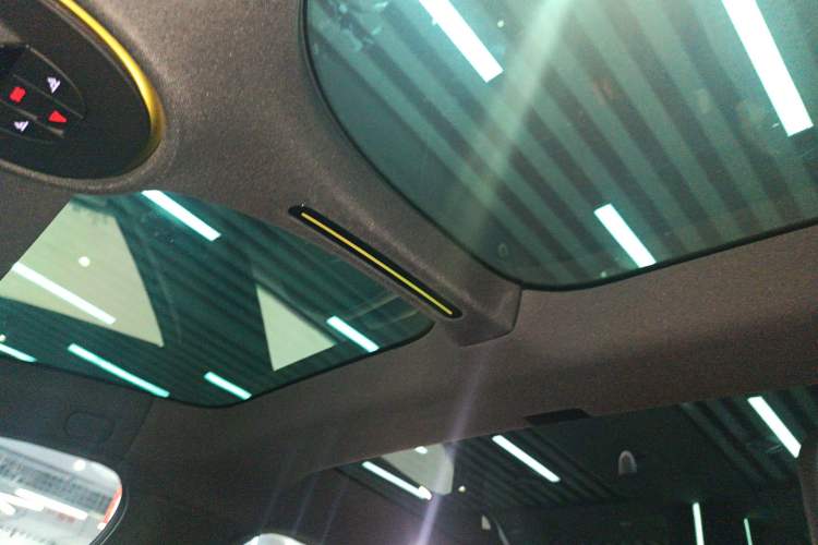 Used Avatr 12 2023 700 Three-Laser Rear-Wheel Drive Luxury Edition Headliner