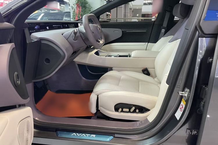 Used Avatr 12 2023 700 Three-Laser Rear-Wheel Drive Luxury Edition Interior 2