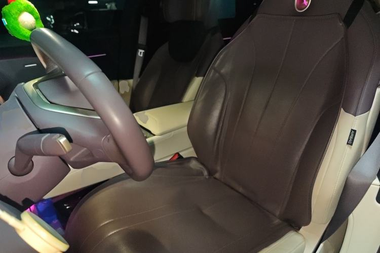 Used Avatr 12 2023 700 Three-Laser Rear-Wheel Drive Luxury Edition Left Front Seat