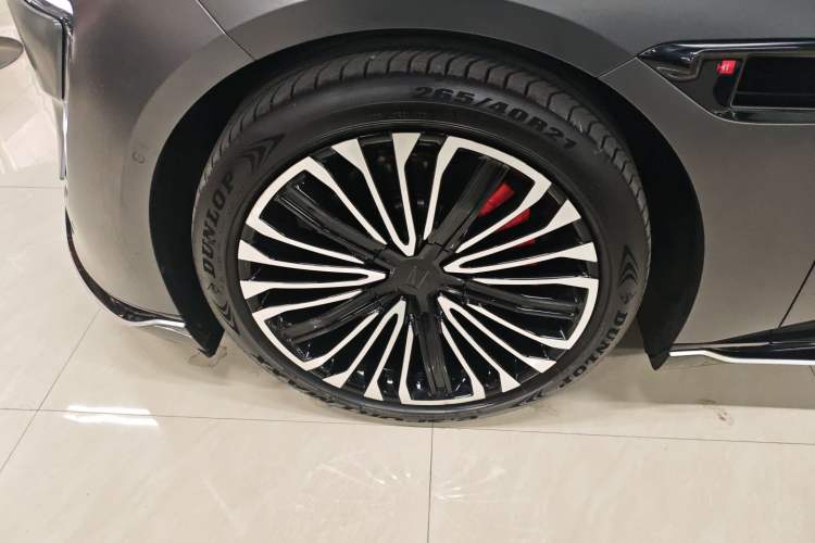 Used Avatr 12 2023 650 Three-Laser Four-Wheel Drive GT Version Left Front Wheel Hub
