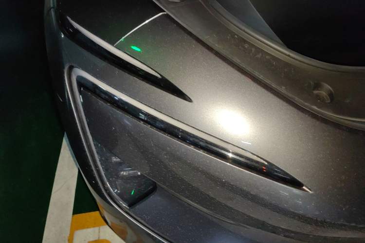 Used Avatr 12 2023 650 Three-Laser Four-Wheel Drive Performance Edition Right Front Headlight