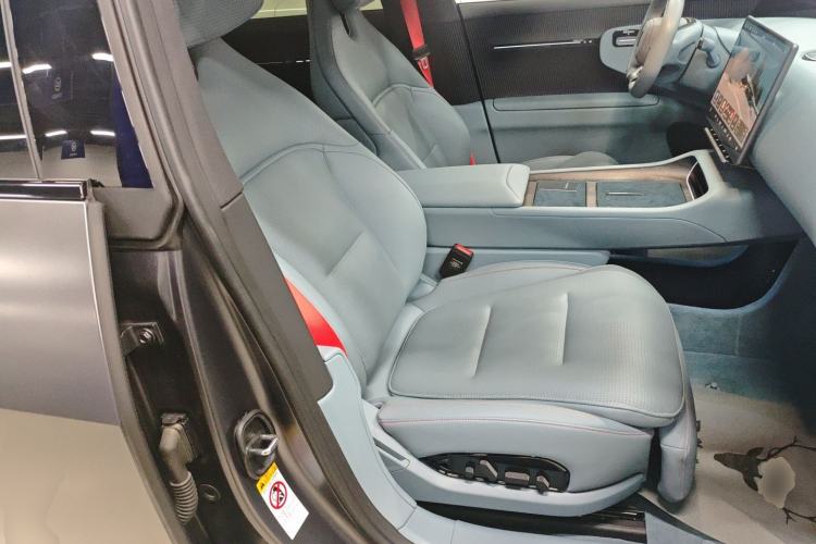 Used Avatr 12 2023 650 Three-Laser Four-Wheel Drive GT Version Right Front Seat