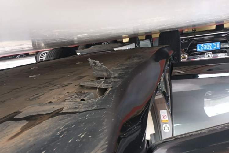 Used Avatr 12 2023 700 Three-Laser Rear-Wheel Drive Luxury Edition Right Side Sill