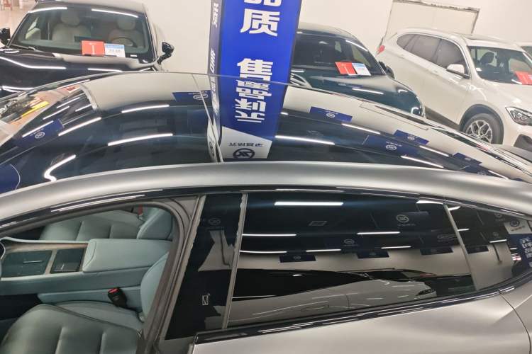 Used Avatr 12 2023 650 Three-Laser Four-Wheel Drive GT Version Roof