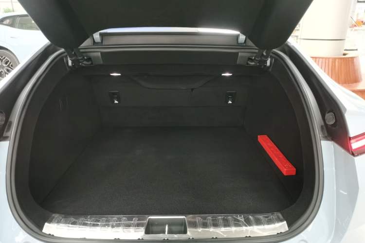 Used Avatr 12 2023 650 Three-Laser Four-Wheel Drive Performance Edition Trunk