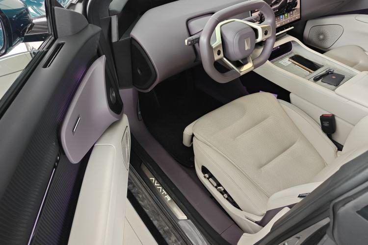 Used Avatr 12 2023 700 Three-Laser Rear-Wheel Drive Luxury Edition Driver Seat