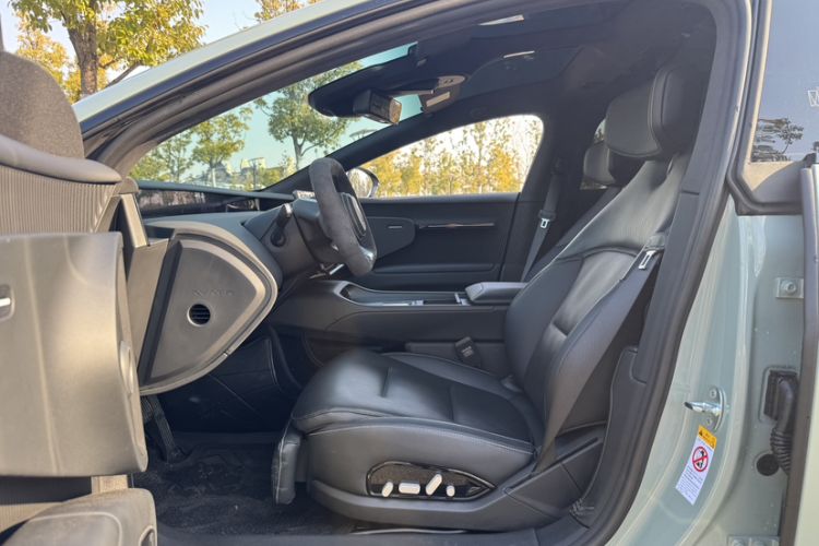 Used Avatr 12 2023 650 Three-Laser Four-Wheel Drive Performance Edition Interior 1