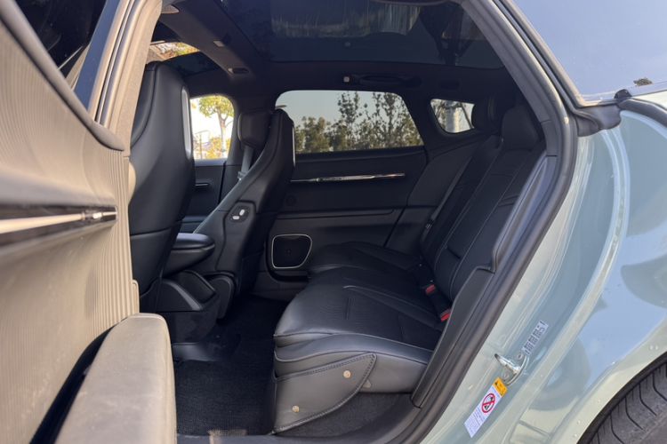 Used Avatr 12 2023 650 Three-Laser Four-Wheel Drive Performance Edition Interior 11